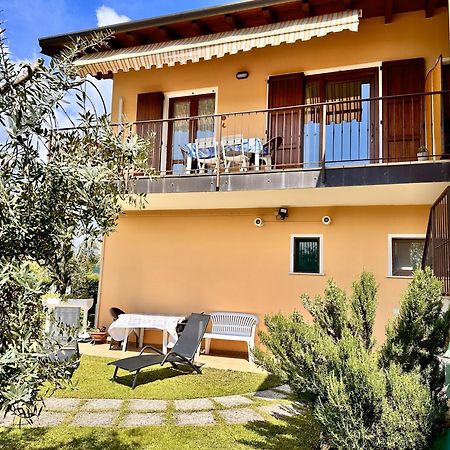 Il Fienile Di Manerba Apartment Manerba del Garda Exterior photo